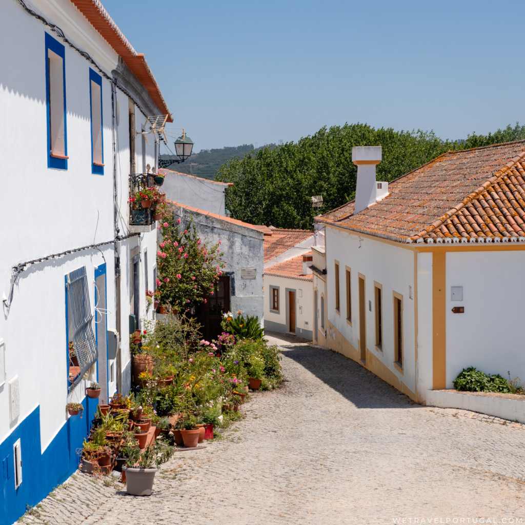 Aljezur Village Colourful houses