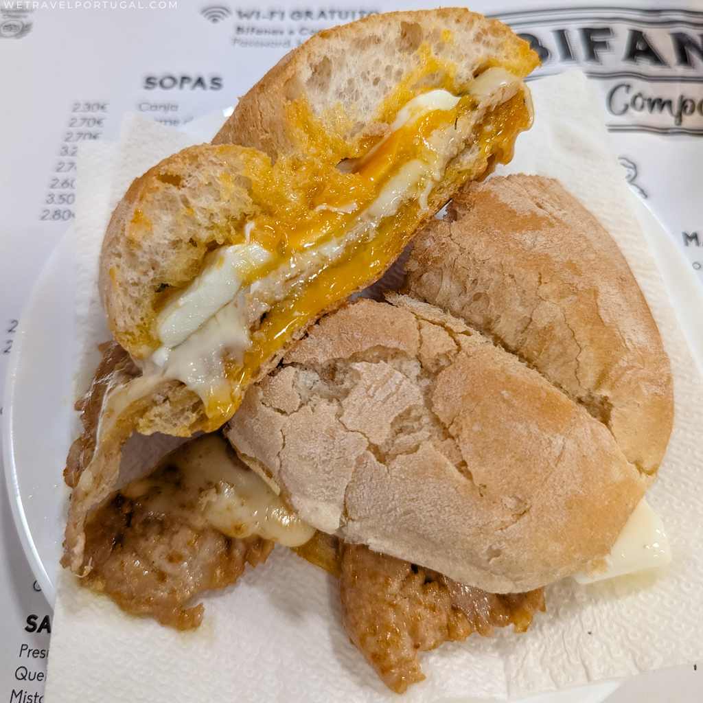 Bifana with egg and cheese
