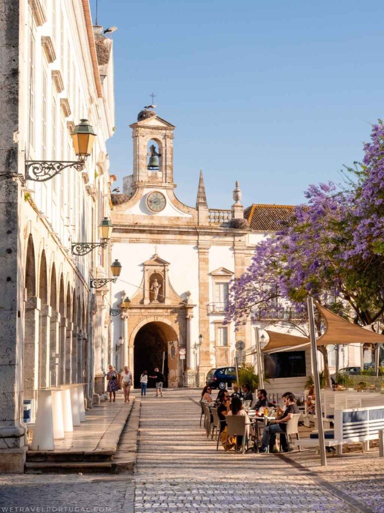 Faro Plaza