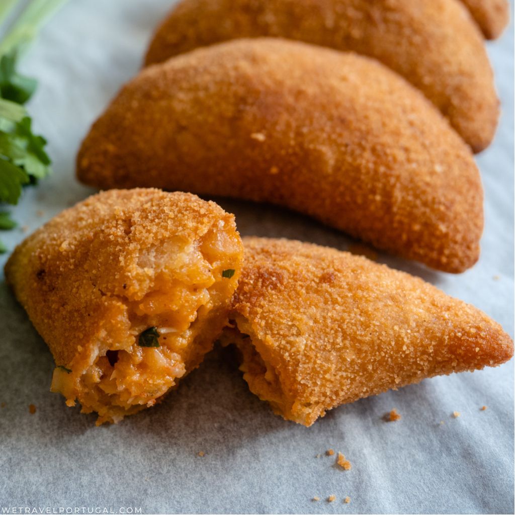 Riss is De Camar o Portuguese Shrimp Rissoles