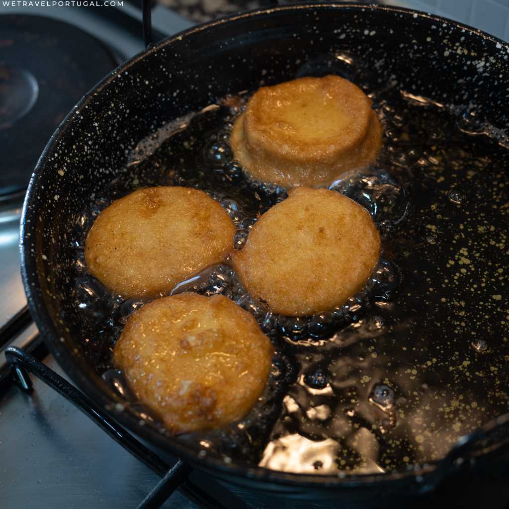 Fried Rabanadas