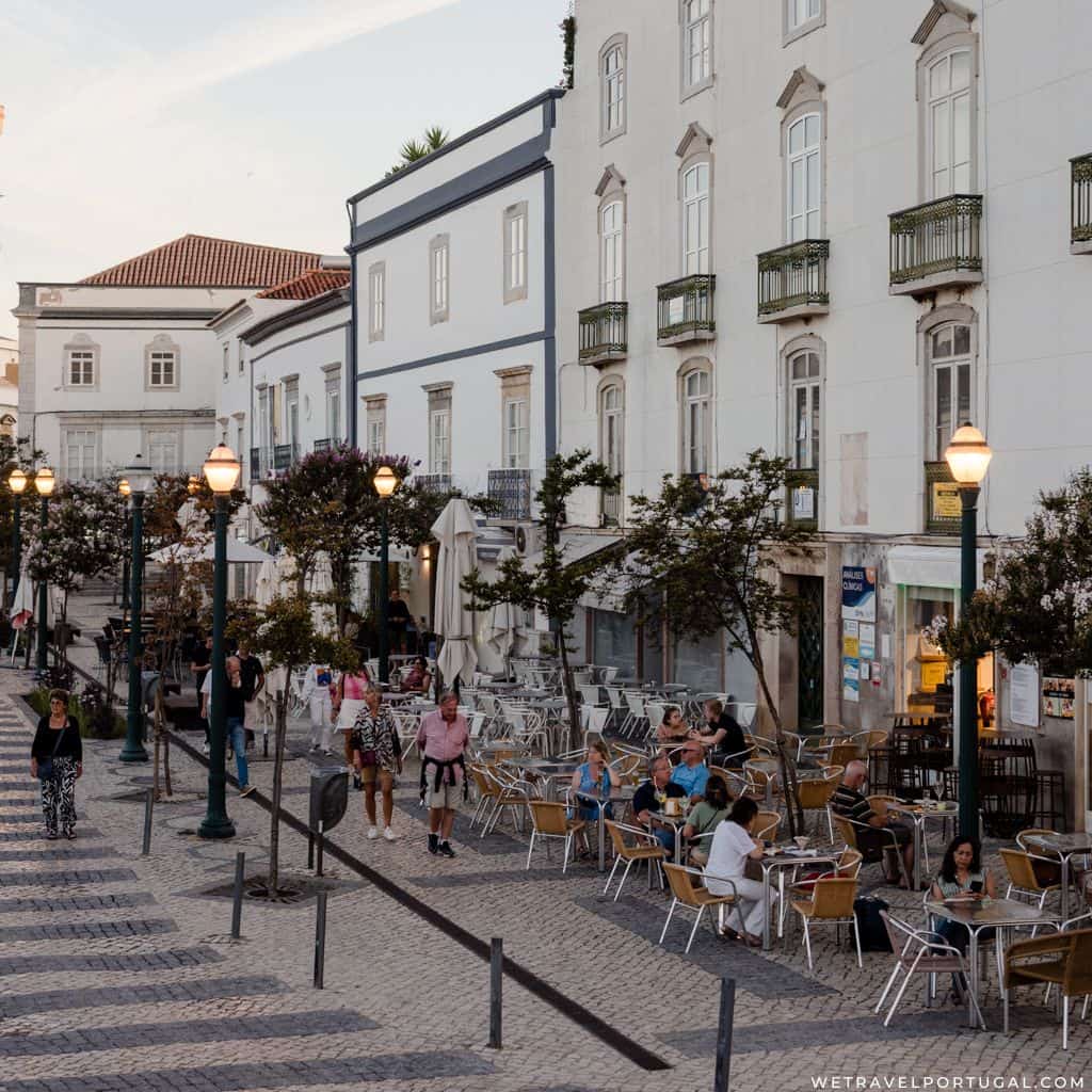 Praca Republica Tavira
