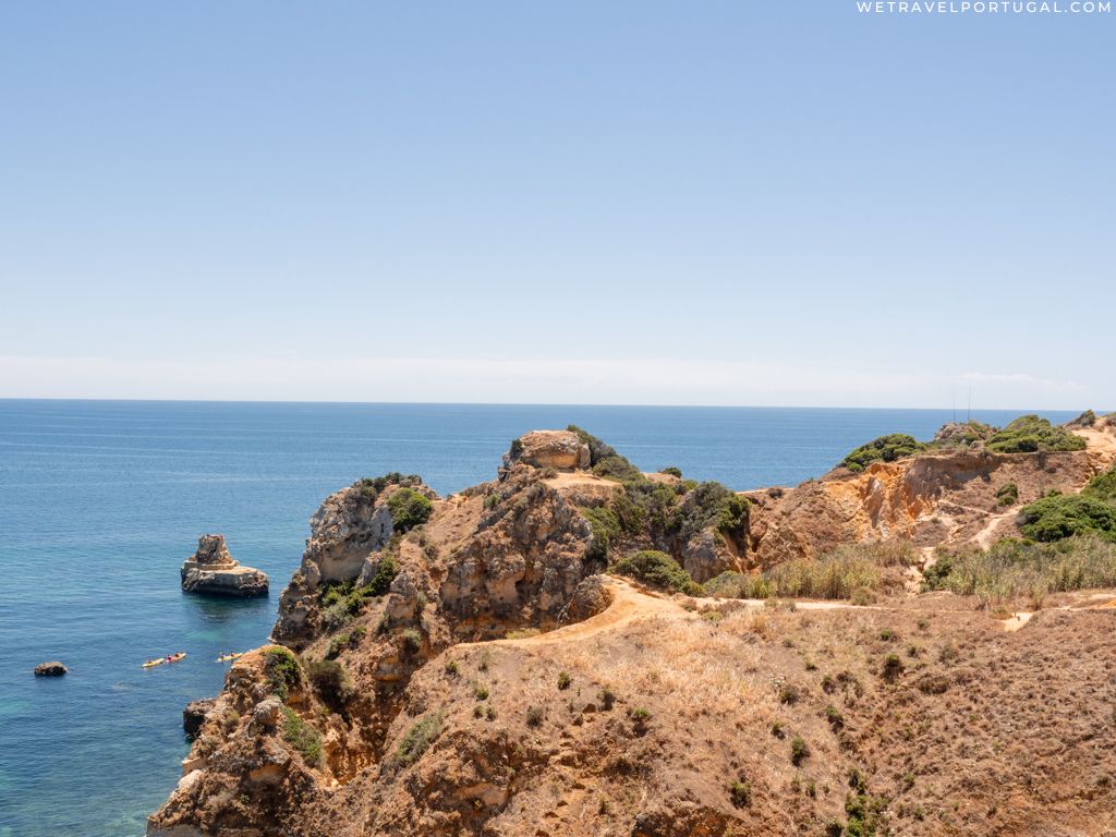 Praia do Camilo cliffs