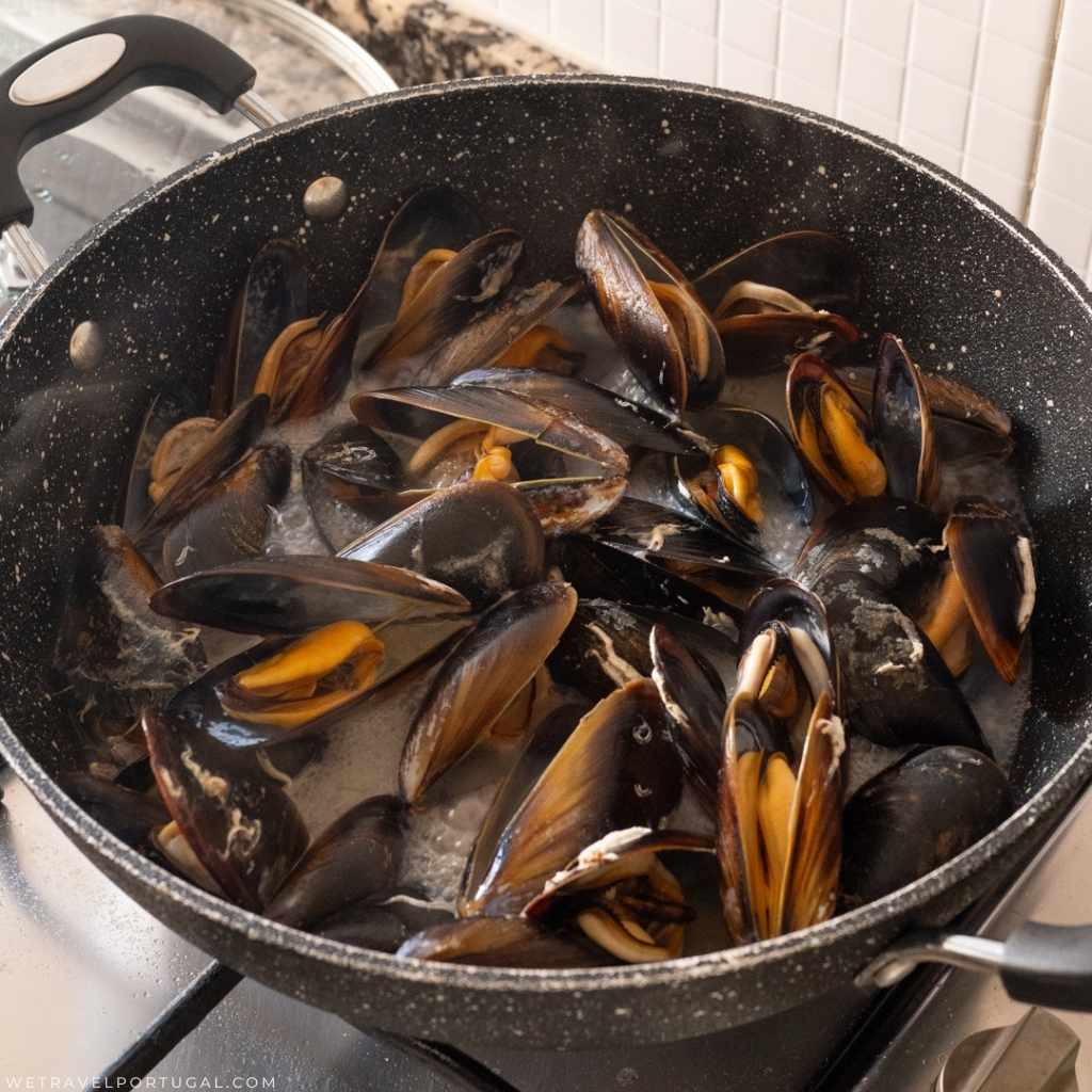 steamed mussels